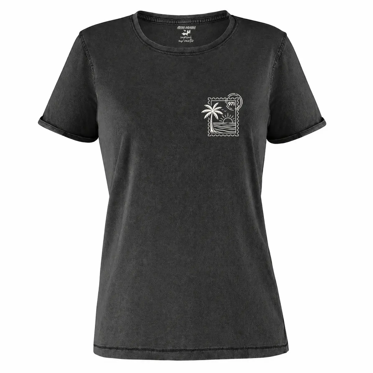 T-shirt vieilli femme gris anthracite délavé avec un timbre tropical 971 avec palmier, mer et soleil imprimé en blanc côté cœur